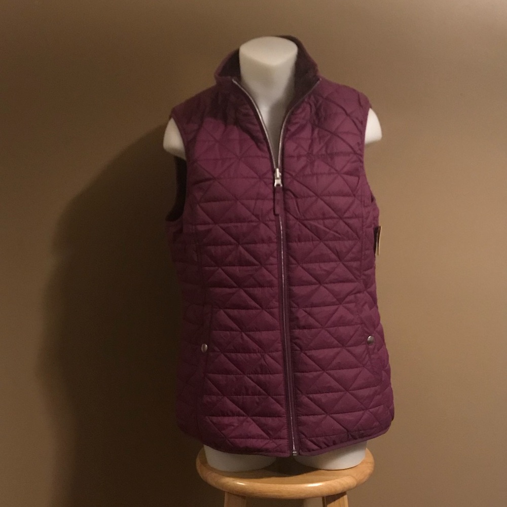 ON HOLD!! Medium Free Country vest